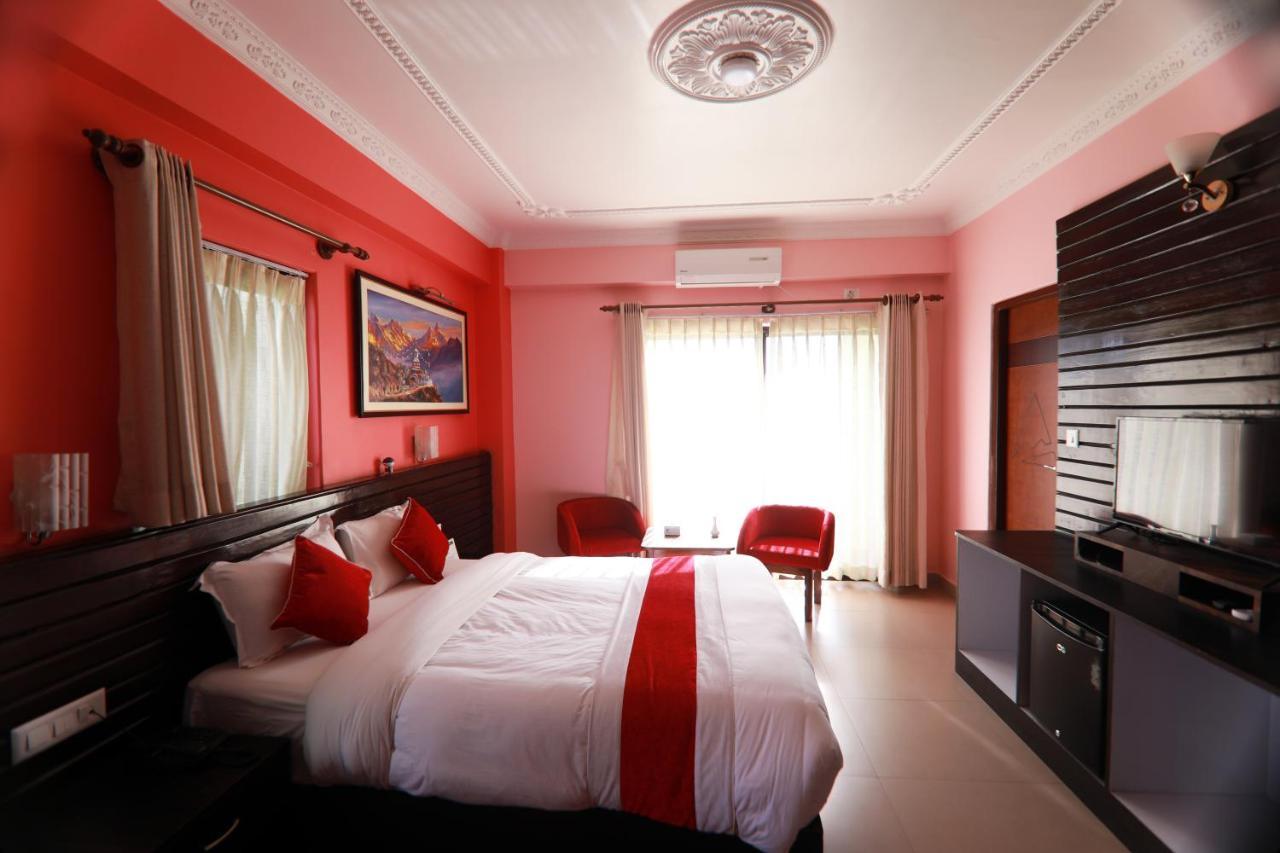 Hotel Task International Pokhara Luaran gambar