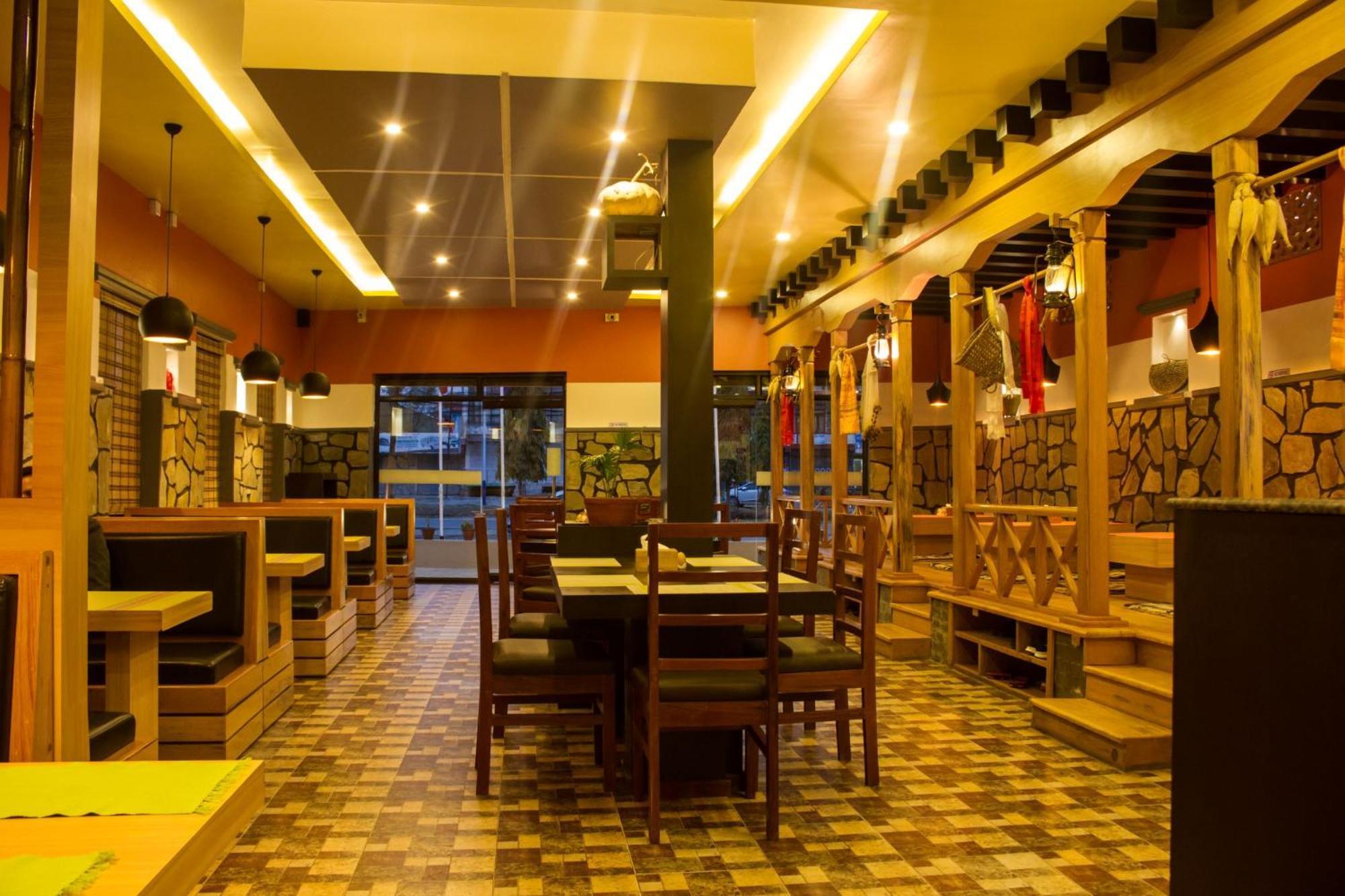 Hotel Task International Pokhara Luaran gambar